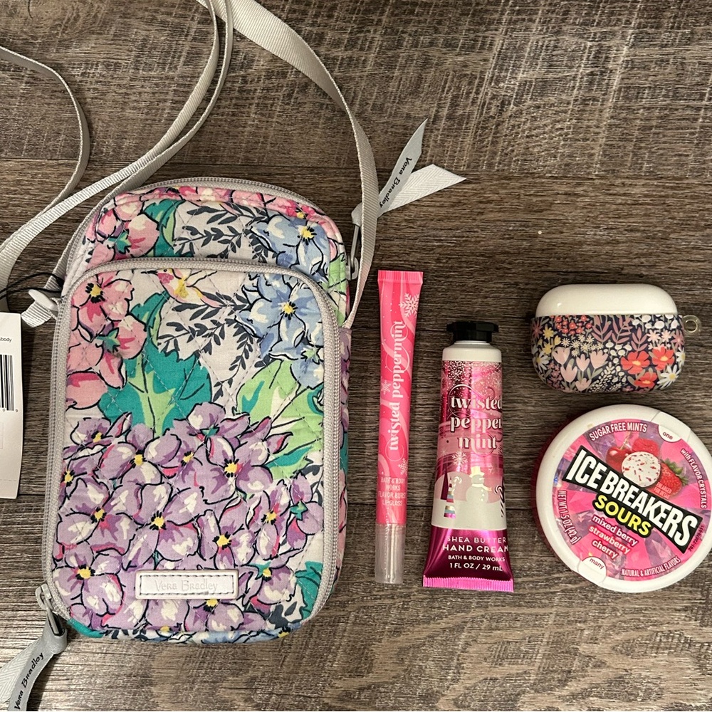 Vera Bradley RFID cellphone crossbody